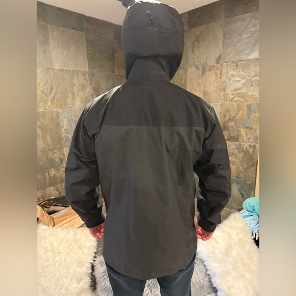 NWT Men’s Size Medium - Arc’teryx Alpha Jacket - Picture 3 of 14